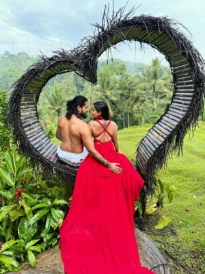 Dimple Paul Instagram - Baecay ♥️
#couplegoals #love #bali #baliswing