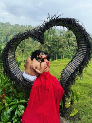 Dimple Paul Instagram - Baecay ♥️
#couplegoals #love #bali #baliswing