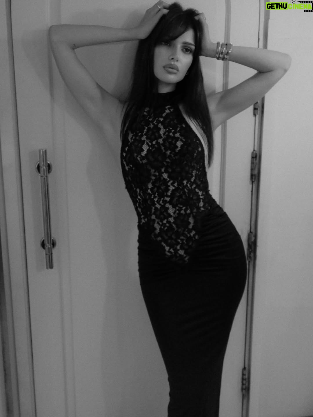 Dina Saeva - 46.6K Likes - dump