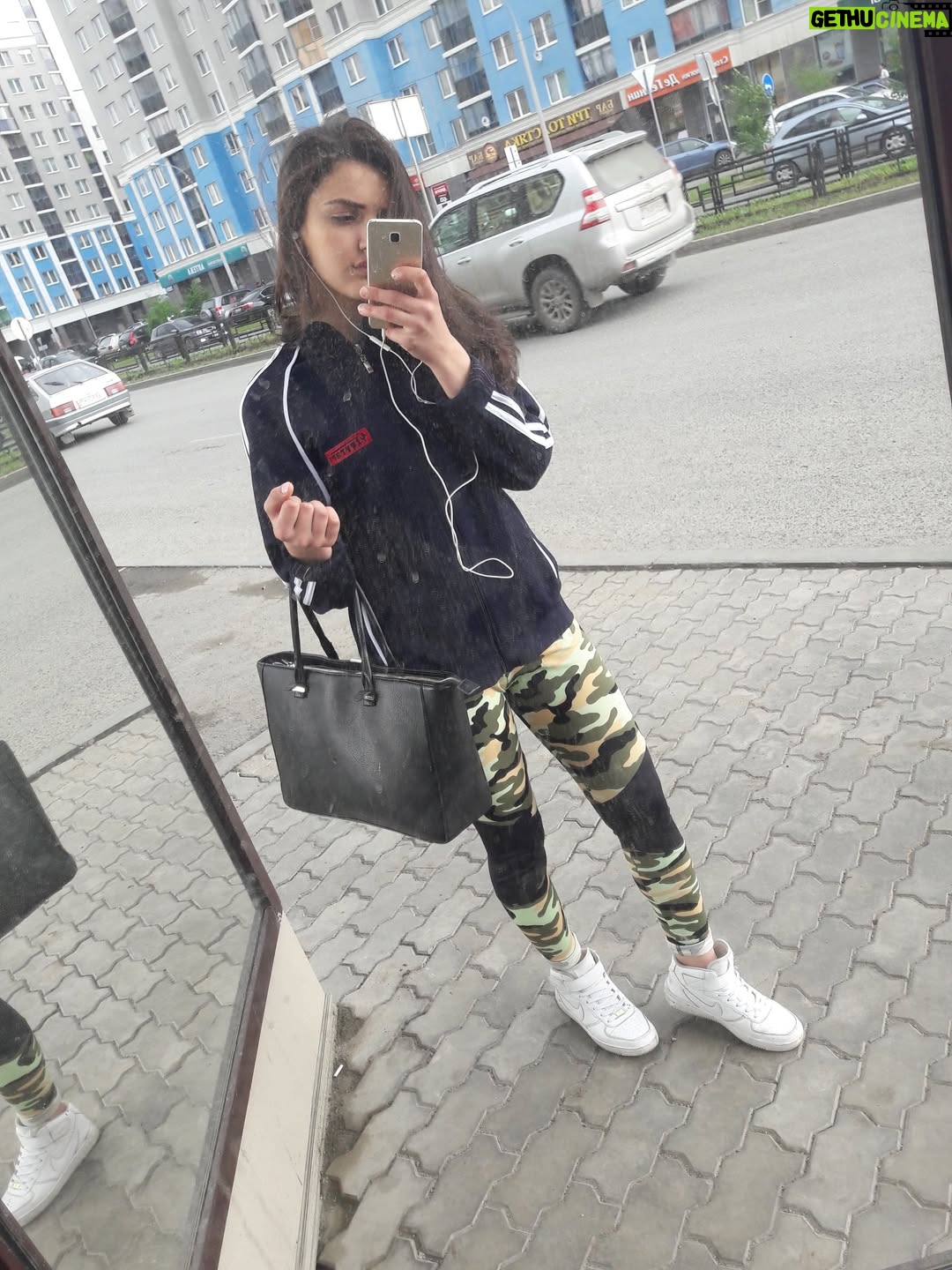 Dina Saeva - 93.4K Likes - 2016 the road was long

hugging you, my girl
that year, you chose yourself

you kept moving forward, even when you were scared
even when no one supported you
even when it felt easier to give up

you stood your ground
you grew
you didn’t betray yourself

i’m proud of you