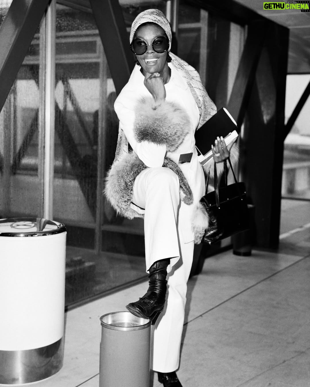 Dionne Warwick - 8.1K Likes - Happy 85th birthday to the one and only Dionne Warwick (@therealdionnew). To celebrate the six-time Grammy–winning icon, revisit her Life in Parties column, where she reflects on the friendships and festivities that shaped her career—from finding her voice in church to now tweeting whatever crosses her mind. “I should have been a comedienne,” Warwick says. “I love to laugh. I think it’s the best thing in the world for anybody.” Link in bio for the full story.
-
W Magazine 2021