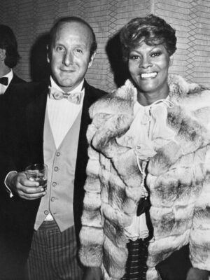 Dionne Warwick Instagram - Happy 85th birthday to the one and only Dionne Warwick (@therealdionnew). To celebrate the six-time Grammy–winning icon, revisit her Life in Parties column, where she reflects on the friendships and festivities that shaped her career—from finding her voice in church to now tweeting whatever crosses her mind. “I should have been a comedienne,” Warwick says. “I love to laugh. I think it’s the best thing in the world for anybody.” Link in bio for the full story.
-
W Magazine 2021