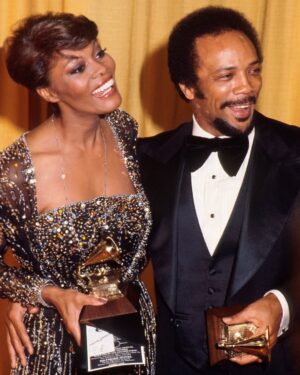 Dionne Warwick Instagram - Happy 85th birthday to the one and only Dionne Warwick (@therealdionnew). To celebrate the six-time Grammy–winning icon, revisit her Life in Parties column, where she reflects on the friendships and festivities that shaped her career—from finding her voice in church to now tweeting whatever crosses her mind. “I should have been a comedienne,” Warwick says. “I love to laugh. I think it’s the best thing in the world for anybody.” Link in bio for the full story.
-
W Magazine 2021