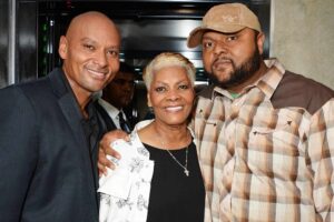 Dionne Warwick Instagram - Happy Mother’s Day 💐