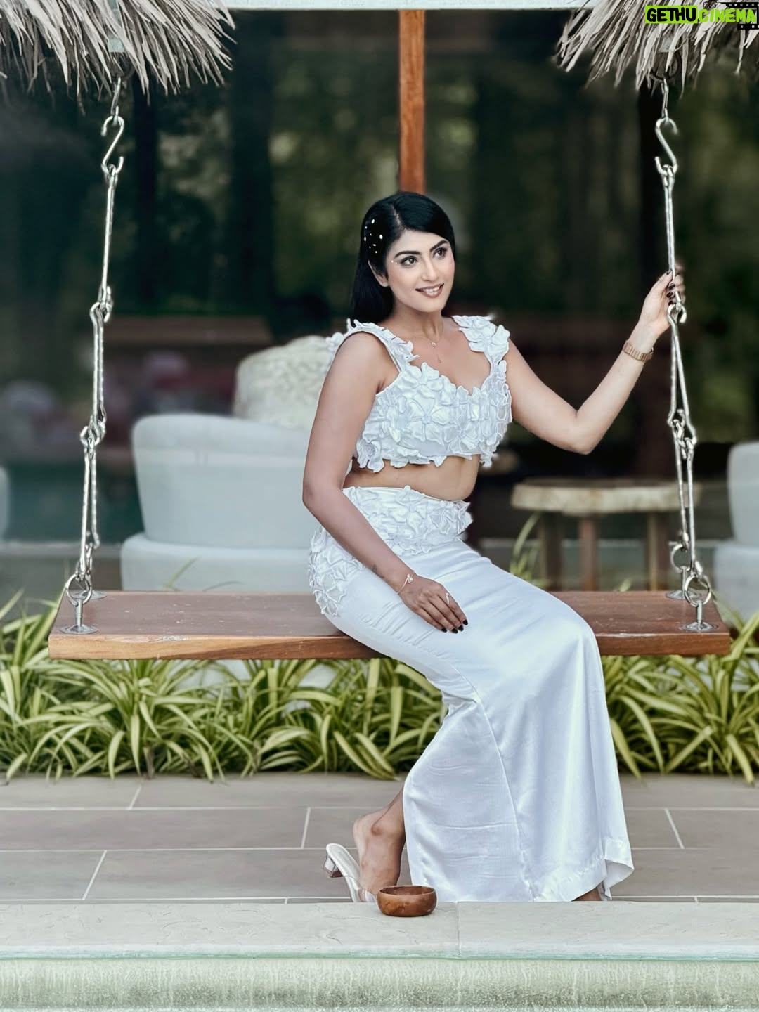 Divya Suresh - 8.2K Likes - 2025 Birthday fit 🥂 
Thank you universe 🧿🤍 your December girl 🩵

@artha.villa 

.

.#DS #divyasuresh #2025birthday #decembergirl❄️