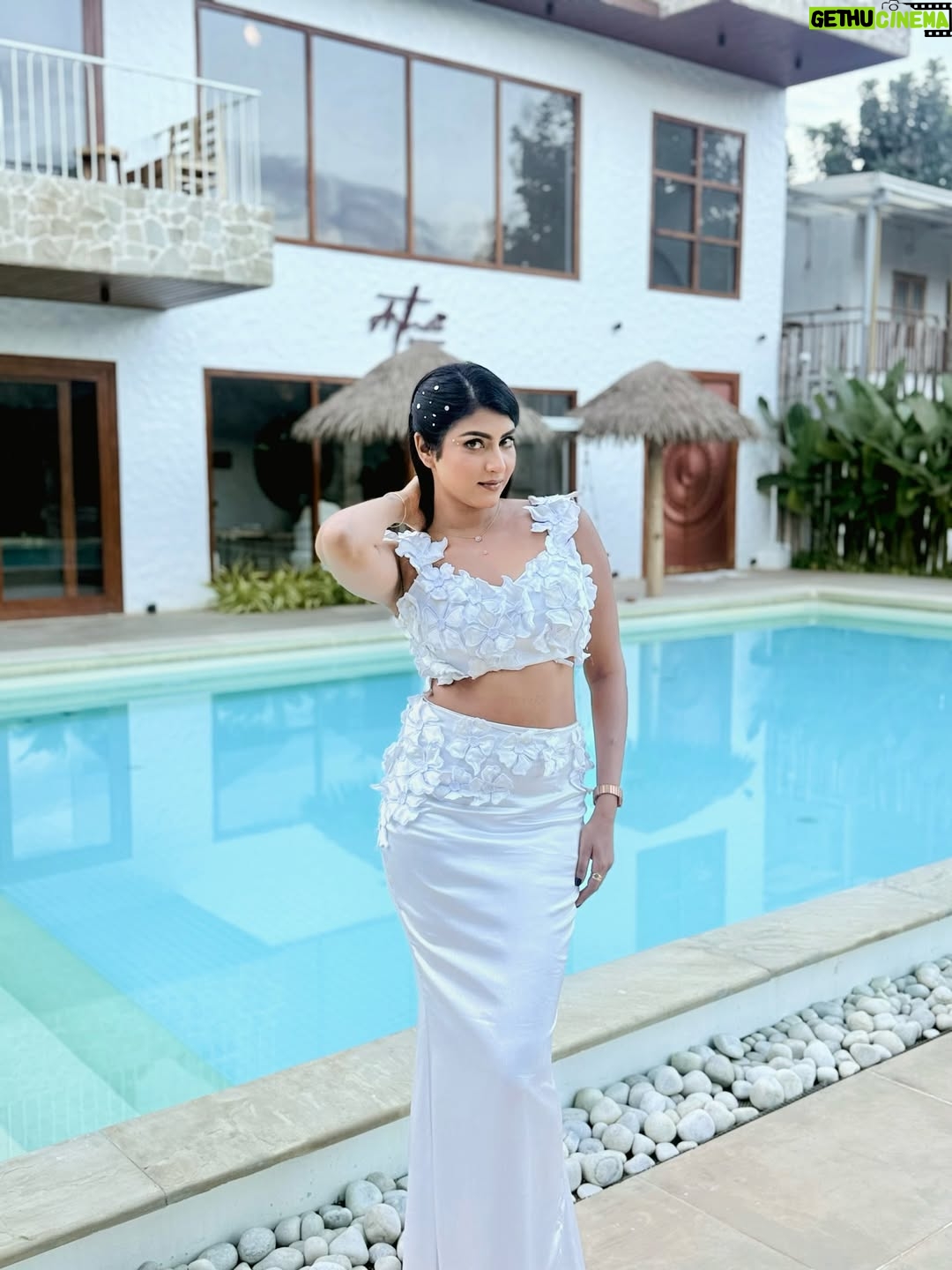 Divya Suresh - 8.2K Likes - 2025 Birthday fit 🥂 
Thank you universe 🧿🤍 your December girl 🩵

@artha.villa 

.

.#DS #divyasuresh #2025birthday #decembergirl❄️