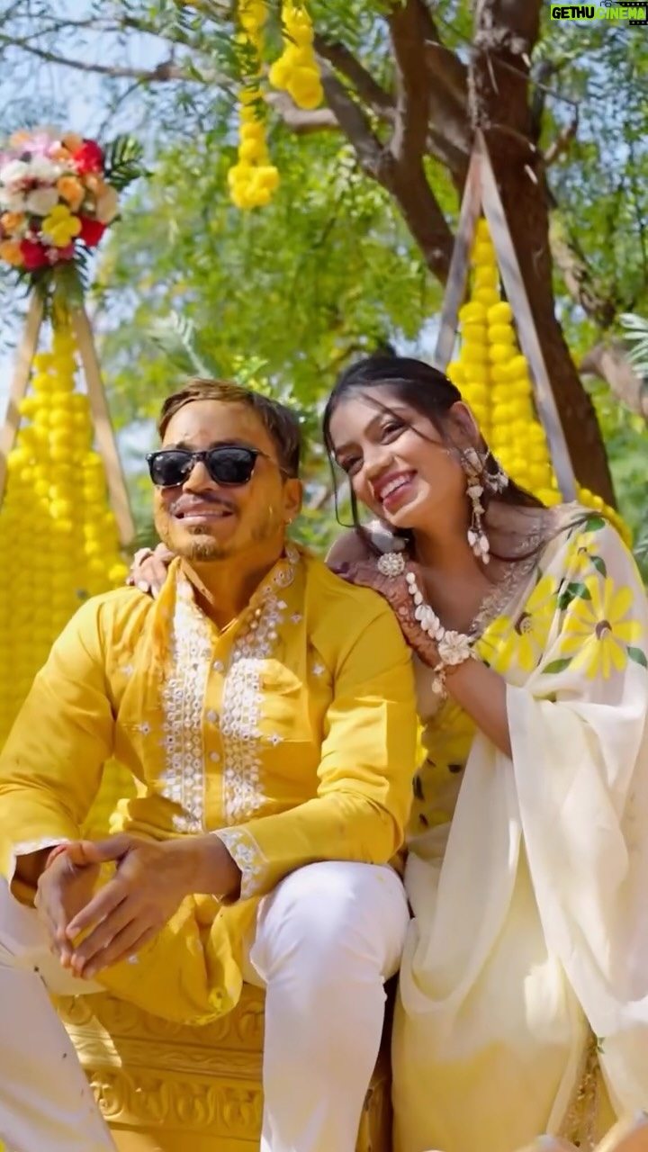 Dixita Patel - 16K Likes - HALDI OUTFIT FROM SCRATCH 🌻🫶🏻💛
.
.
Got my Jewellry customised from - @fatma_creations ✨
.
.

#outfitfromscratch #gown #haldioutfit #selfstichedoutfit #outfitoftheday #reels #haldi #haldifunction #yellow #handpaint #handpainted #brothershaldi #saree #explore #trending #viral #haldifunction #haldijewellery #haldidecor #handpaintedsaree #saree #sunflower #yellow