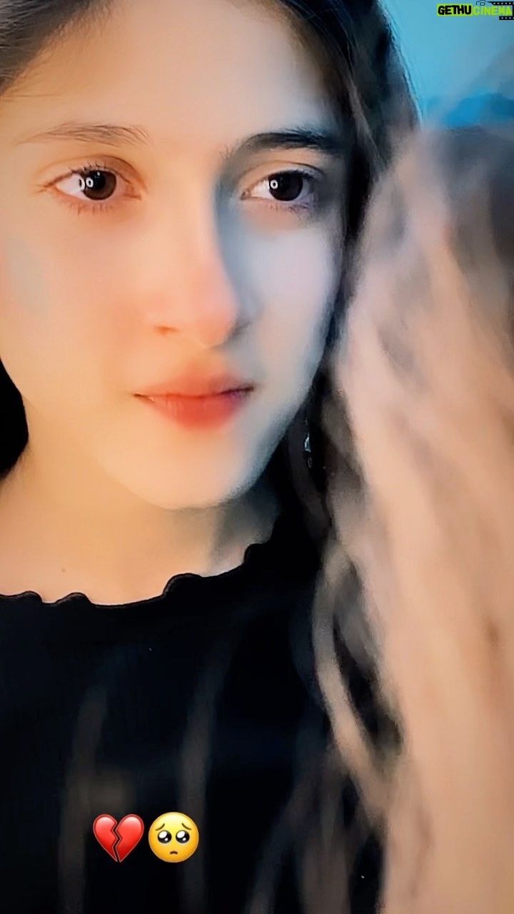 Dollsy Pamnani - 755 Likes - Majboor mar kr🥺💔