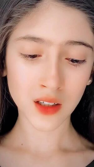 Dollsy Pamnani Instagram - 💔🥀.....................