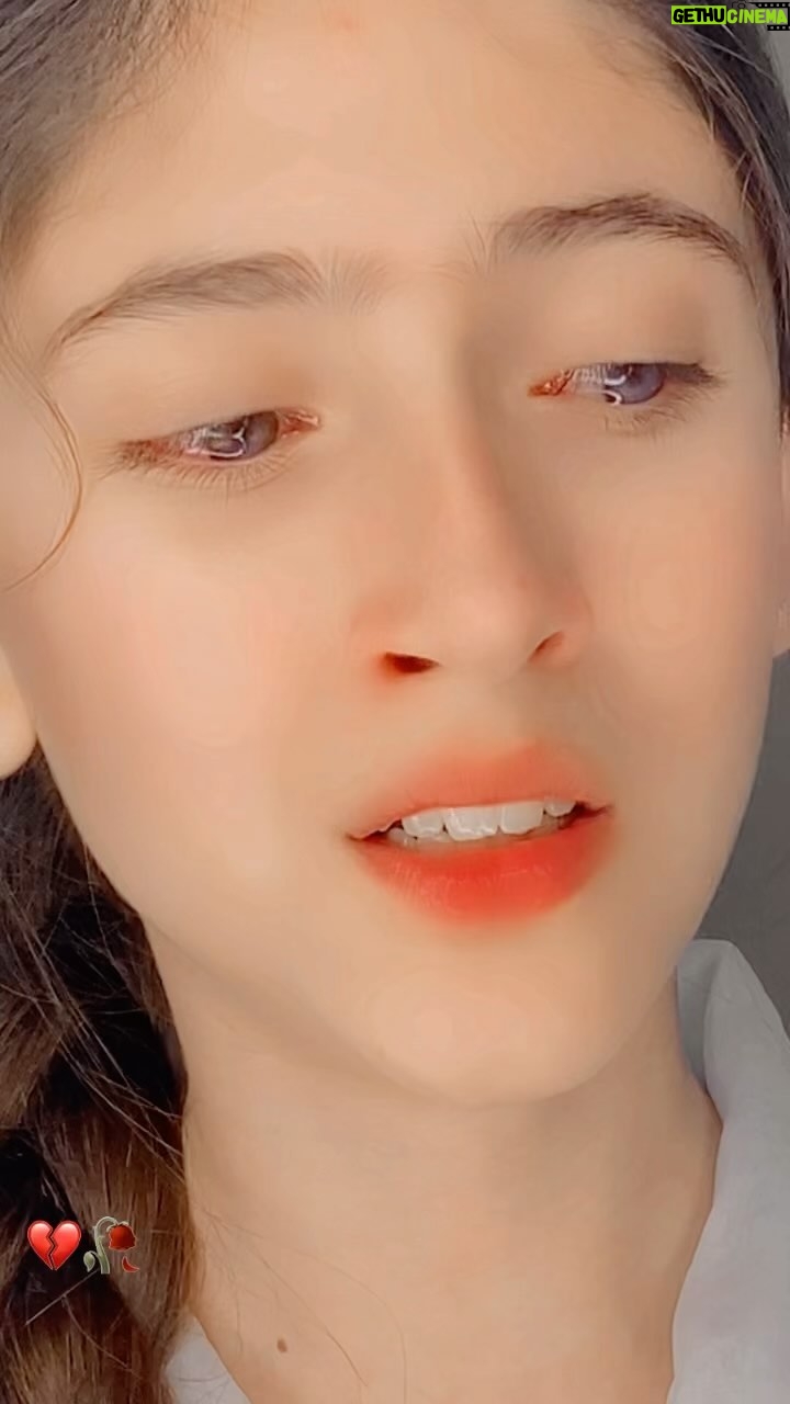 Dollsy Pamnani - 17.2K Likes - 💔🥀