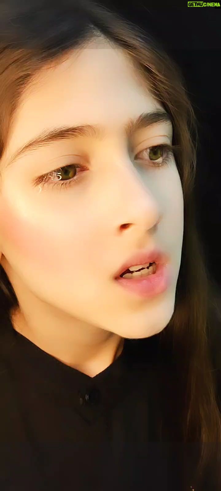 Dollsy Pamnani - 44.4K Likes - Aansu nikl hi jate h🥺🥀💔