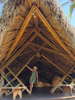Dominika Paleta Instagram - Playa viva es un proyecto regenerativo , un lugar Ćŗnico que ha sido por aƱos mi refugio, mi lugar de paz. Me encanta la comida, la energĆa, la naturaleza ⦠la gente que aƱo con aƱo nos miramos, nos abrazamos y nos reconocemos. Gracias un aƱo mĆ”s por estos dĆas de re conexión y magia. ⨠love you š @playaviva