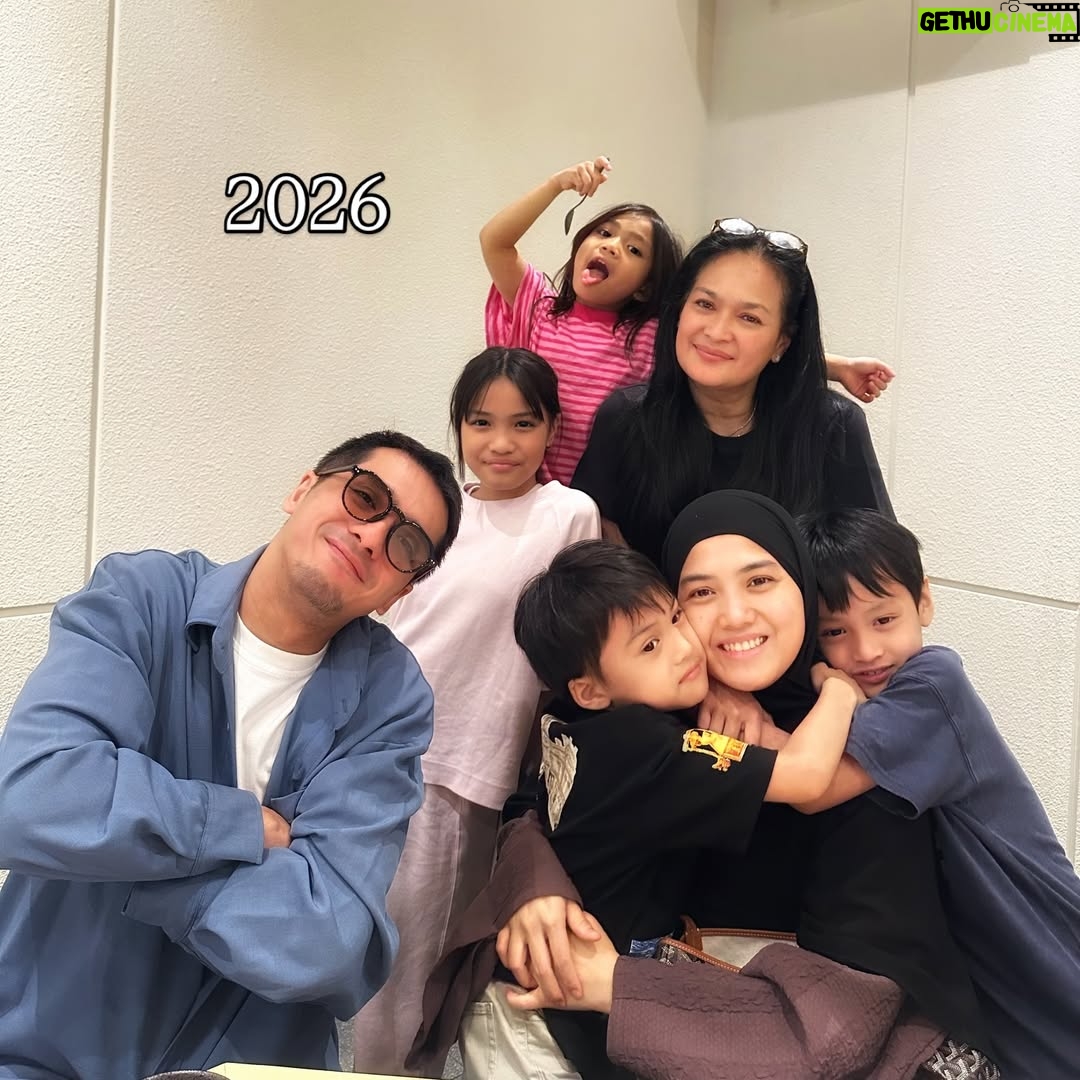 Donna Harun - 125.8K Likes - 2016-2026 us😘♥️