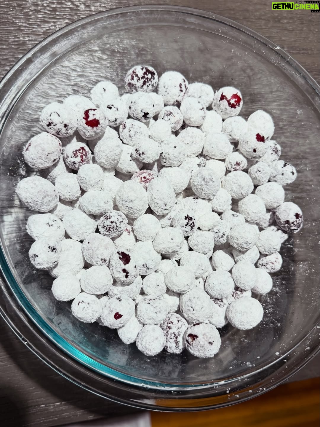 Donya Dadrasan - 3 Likes - Just got back from a little getaway and had an epic wine tasting. Also discovered that candy cranberries are my new obsession…🍷🍬🪾🌲