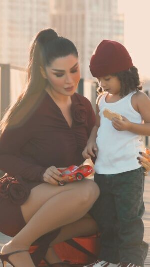 Donya Jahanbakht Instagram - تو نفسى ، همه كسى♥️ @artam