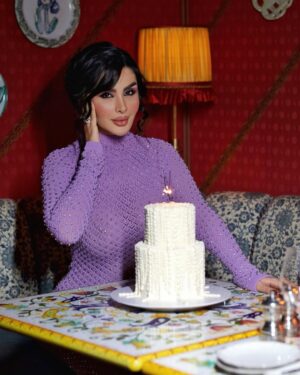 Donya Jahanbakht Instagram - BYE 33💋💜 ورق بزن