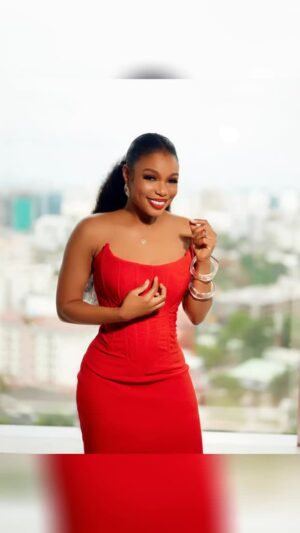 Doris Simeon Instagram - Happiest birthday to my naughty pleasure ijogbon @tyntyfashions_tntfashions baby. 
With so many energy 😘😘😘😍🥰😍🥰 you know I Love you boo. 
I celebrate you today and will always 🎂🎂🎂🎂 finally birthday is here oh 🎊🎊🎊🎊🎊