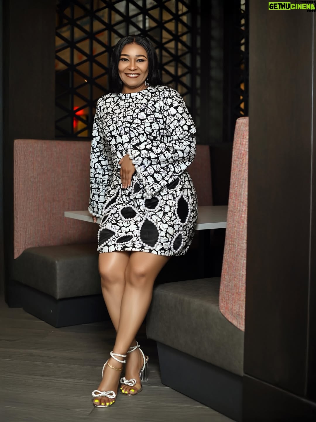 Doris Simeon - 10.7K Likes - Them say na today them born me oh. 🎂🎂🎂🎂🎂🎂🎂❤️❤️❤️❤️❤️❤️❤️ #july22 #julyborn #julybaby #julybabies are the best.

My photographer :
@kunleolafisoye_photography  thank you my brother for always 🙏🙏🙏🙏❤️❤️❤️🥰🥰🥰

My dresses:
@cyxca_atelier you too bam 🥰🥰🥰🥰❤️❤️❤️💋💋💋💋 thank you.

Please my lovely people show me that love and support y’all have been showing me always to celebrate me by going to my YouTube channel has the first episode of my family tv show is on my YouTube channel #dorissimeontv #kidsgistwithds @kidsgistwithds is live to celebrate my birthday thank you guy and please help post and share 💋💋💋💋💋💋💋💋💋💋💋💋💋💋💋💋💋