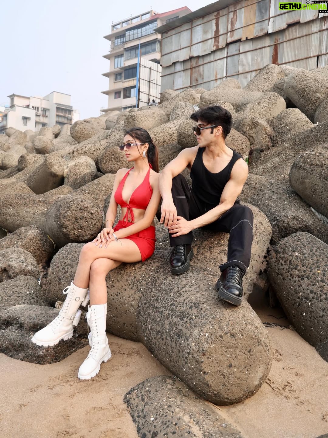 Drashti Bhanushali - 16K Likes - Obsessed but Unlabeled🧿