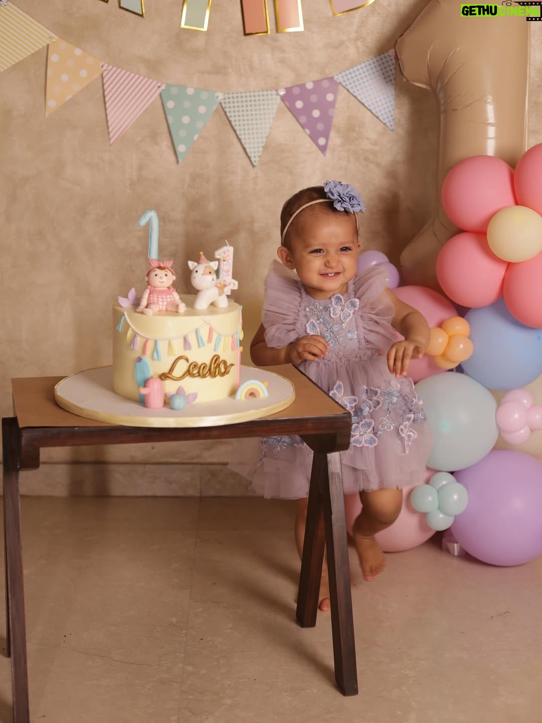 Drashti Dhami - 111.6K Likes - Hello World! Meet : Ms.Leela Khemka 🌸🥰 🧿