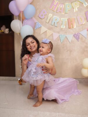 Drashti Dhami Instagram - Hello World! Meet : Ms.Leela Khemka 🌸🥰 🧿