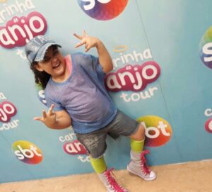 Duda Silva Instagram - Genteeeeee quem está animado para a reprise da @sbtcarinhadeanjo eu estou muito animada😆😆😆 #cda #animada #excited❤️‍🔥 #love #memories💕 #amooo