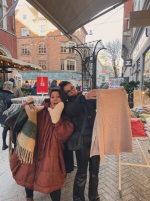 Duygu Şen Instagram - 20 günün özeti ❤️❤️❤️❤️ çok sevgi çok huzur çok hamur çok medeniyet  @bayjshow @tyfnayd @corisjuliss