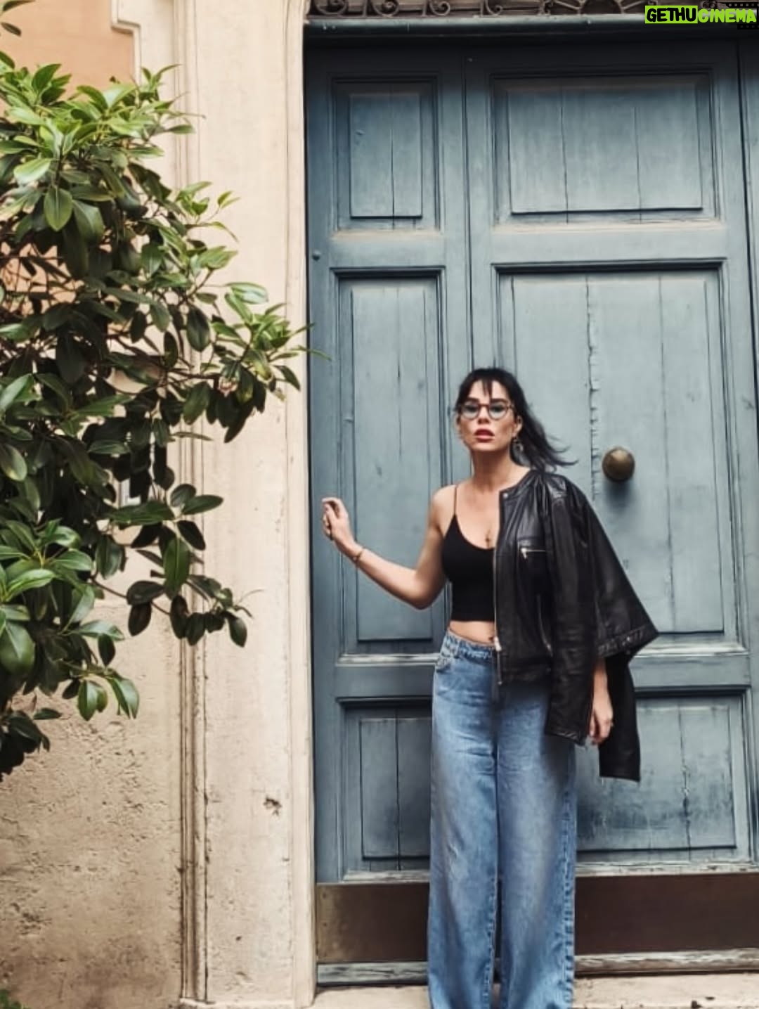 Duygu Şen - 8.4K Likes - 🙏🏼🙏🏼