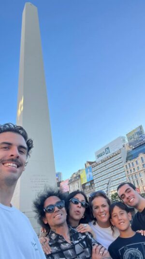 Edith Márquez Instagram - ¡Argentina! Me llevo tu olor, tus calles, tus parques, tus árboles y toda tu cultura tatuada. Fue un viaje en familia extraordinario, lleno de vida, de experiencias increíbles ¡y de estar juntos abrazando la vida!✨