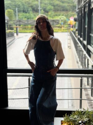 Elahe Hesari Instagram - 🤍🦋