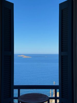 Elena Pieridou Instagram - Άνδρος αρχόντισσα! 💙