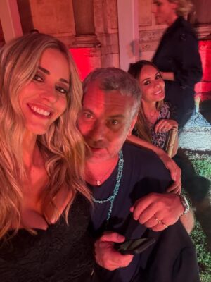 Elena Santarelli Instagram - Villa Giulia 

@anlaids_lazio 

#charityevent 

Friends @ezia.mod @caterinabalivo @lorenzodelia