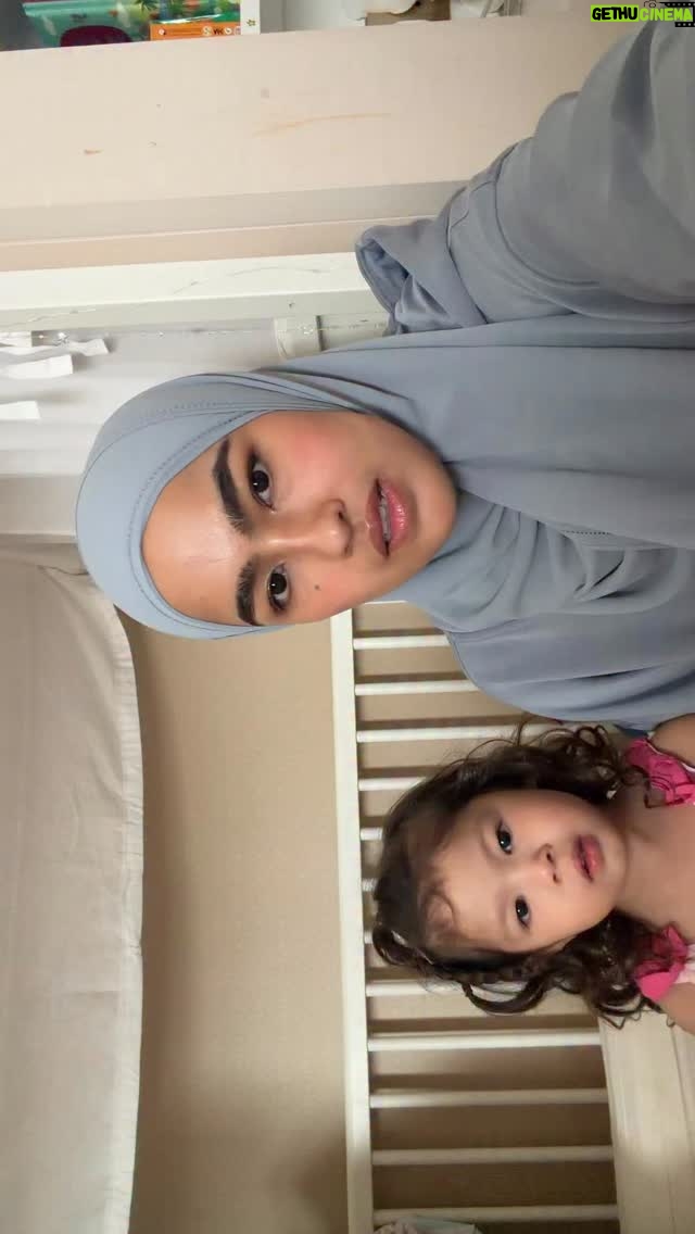 Elfira Loy - 8.1K Likes - Unboxing blind box from @mirafilzahmy . Aunty @mfmirafilzah tolong lah eh please