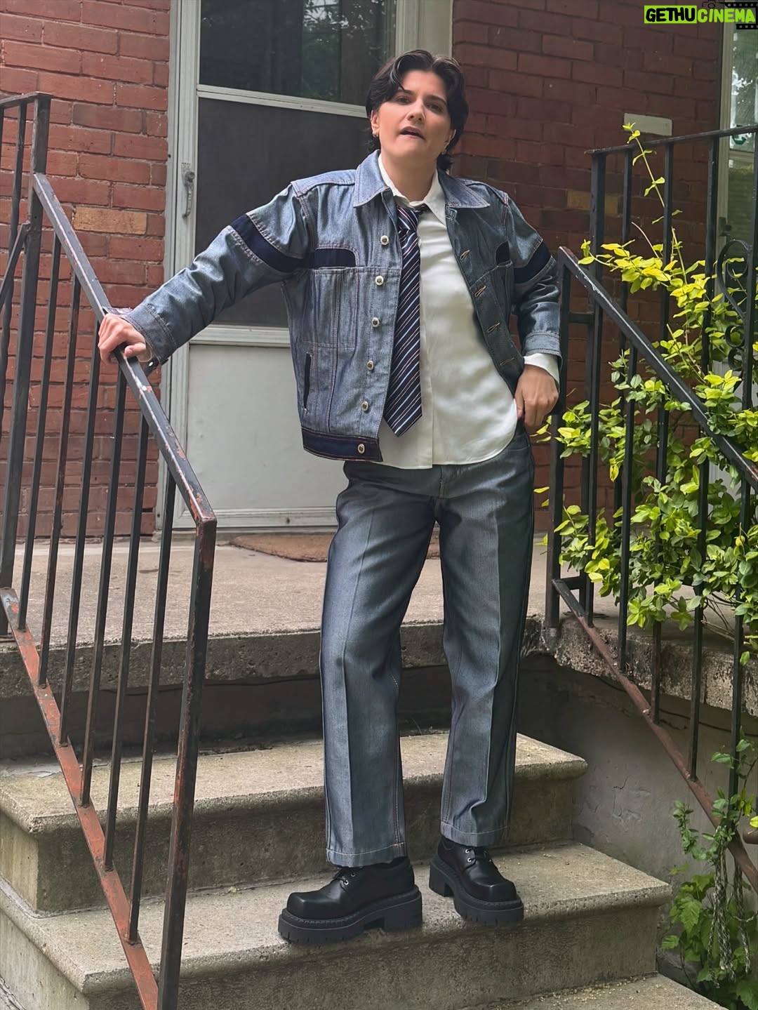 Elise Bauman - 5.2K Likes - Double Denim by Mark Zuckerberg*

*Purchased from Facebook Marketplace