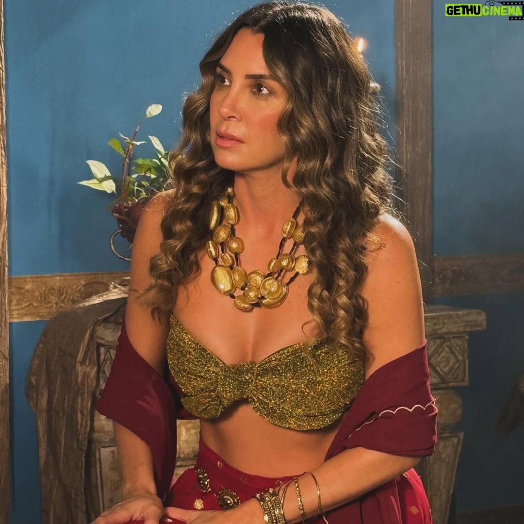 Elizabeth Gutiérrez - 21.3K Likes - Una semana bonita en la piel de #Dalila 

Gracias! 💫🙏🏻