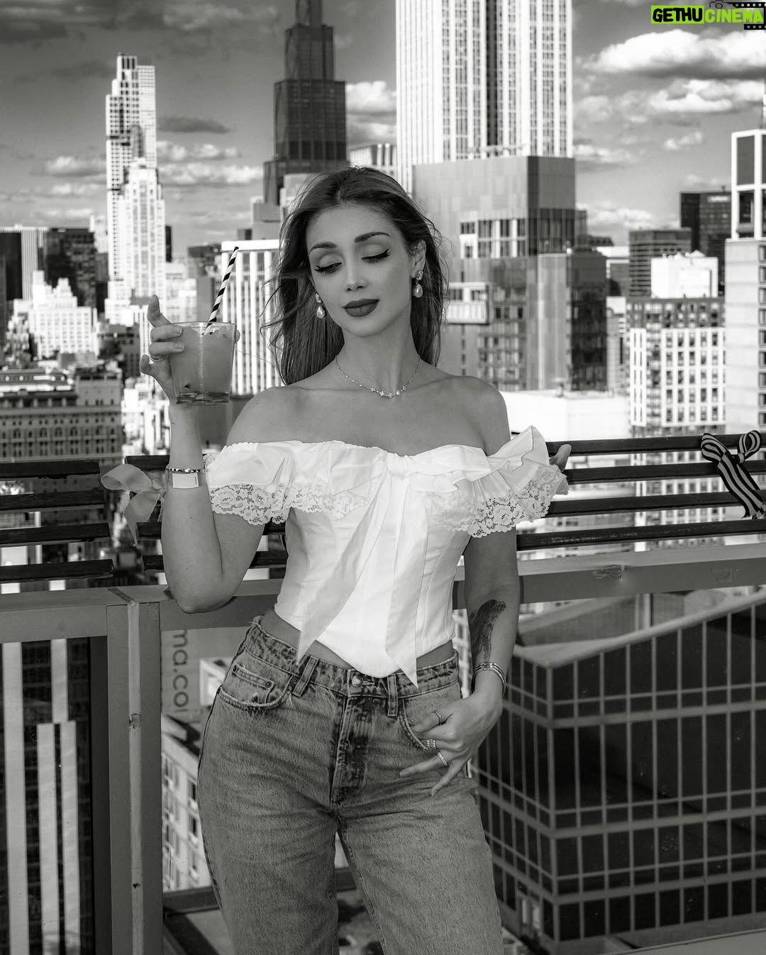 Elnaz Golrokh - 171K Likes - @torriden x @sephora 🩵🩵 #nyc