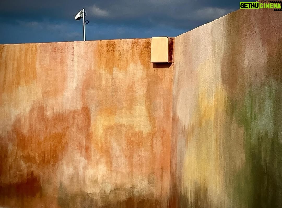 Elsa Lunghini - 3 Likes - Warm shadows…
.
.
#photography