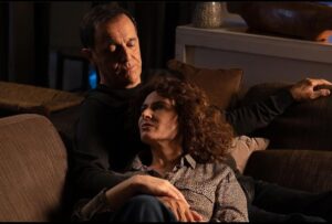 Elsa Lunghini Instagram - « Je suis né à 17 ans » ce soir à 21h10 sur @france2
.
.
@beccarothierry @julienseri
#fiction #francetelevisions