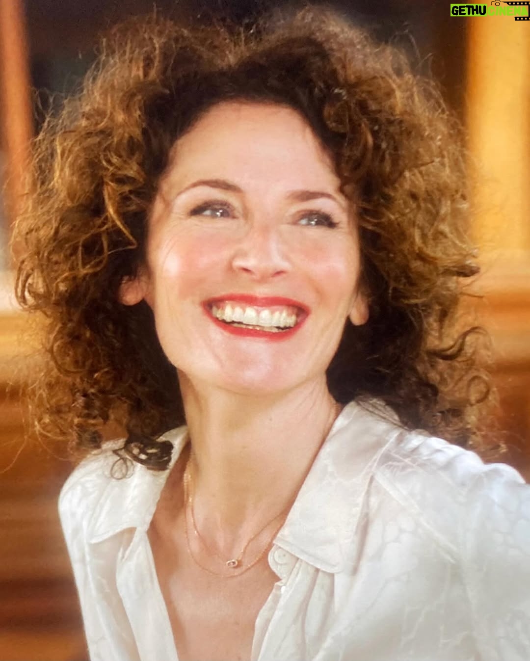 Elsa Lunghini - 3 Likes - 🎬
.
.
.
#tournage #serie ##itc
