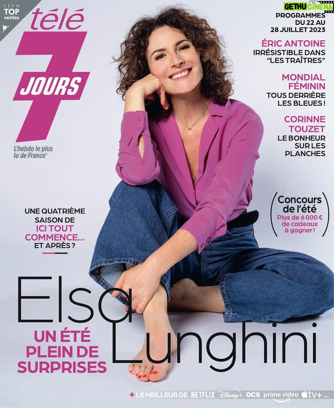 Elsa Lunghini - 2.7K Likes - Cette semaine, @elsalunghiniofficiel est en couv’ de votre nouveau magazine Télé 7 Jours, en kiosque dès lundi. 

Retrouvez également l’édito de notre Directeur de la rédaction @jeremyparayre : 

Va y’avoir du sport ! 💪🏻
Vous êtes plutôt foot ou rugby ? Ou les deux ? Ou peut-être cyclisme ? 
Cet été, les fans de sport (ou ceux qui aiment le regarder) vont être servis ! ☀️
Entre le Tour de France qui se poursuit (et bat des records d’audience sur France Télévisions), la Coupe du monde féminine de football, qui démarre le 20 juillet, et la Coupe du monde de rugby, dont le coup d’envoi sera donné le 8 septembre, la télé se met à l’heure des compétitions sportives, de celles qui rythmeront nos journées et nos soirées en vacances ! 
Une sorte d’énorme répétition de ce à quoi ressemblera notre été 2024, avec les Jeux olympiques de Paris. Mais, pas d’inquiétude, pour ceux qui fuiraient le sport, il y a de quoi se faire plaisir dans d’autres domaines : The Voice Kids, Fort Boyard, Les Traîtres… 
Une fois n’est pas coutume, les rediffusions semblent moins nombreuses cette année… 
Belle semaine à tous ! ❤️

#couverture #elsalunghini #magazine #tv #magazineTV #T7J #télé7jours #actu #actualités