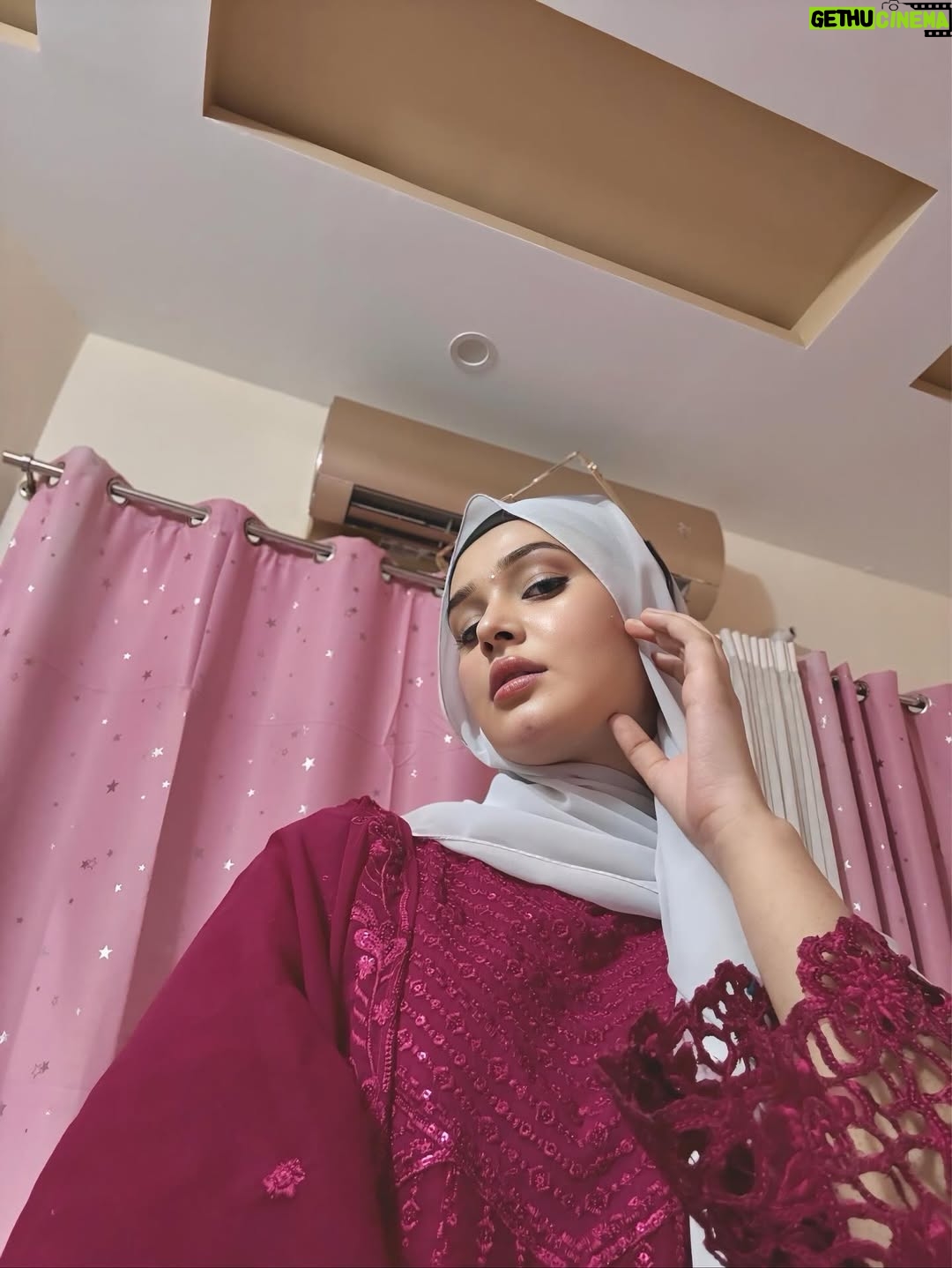 Eman Shehzadi - 15.6K Likes - 🫣♥️ 

.
.
.
#eman #emanshehzadi #insta #instapost #hijabigirl