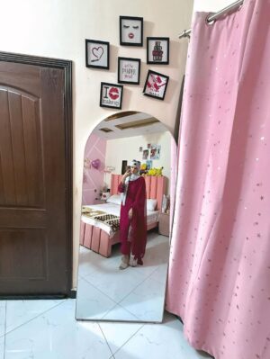 Eman Shehzadi Instagram - 🫣♥️ 

.
.
.
#eman #emanshehzadi #insta #instapost #hijabigirl