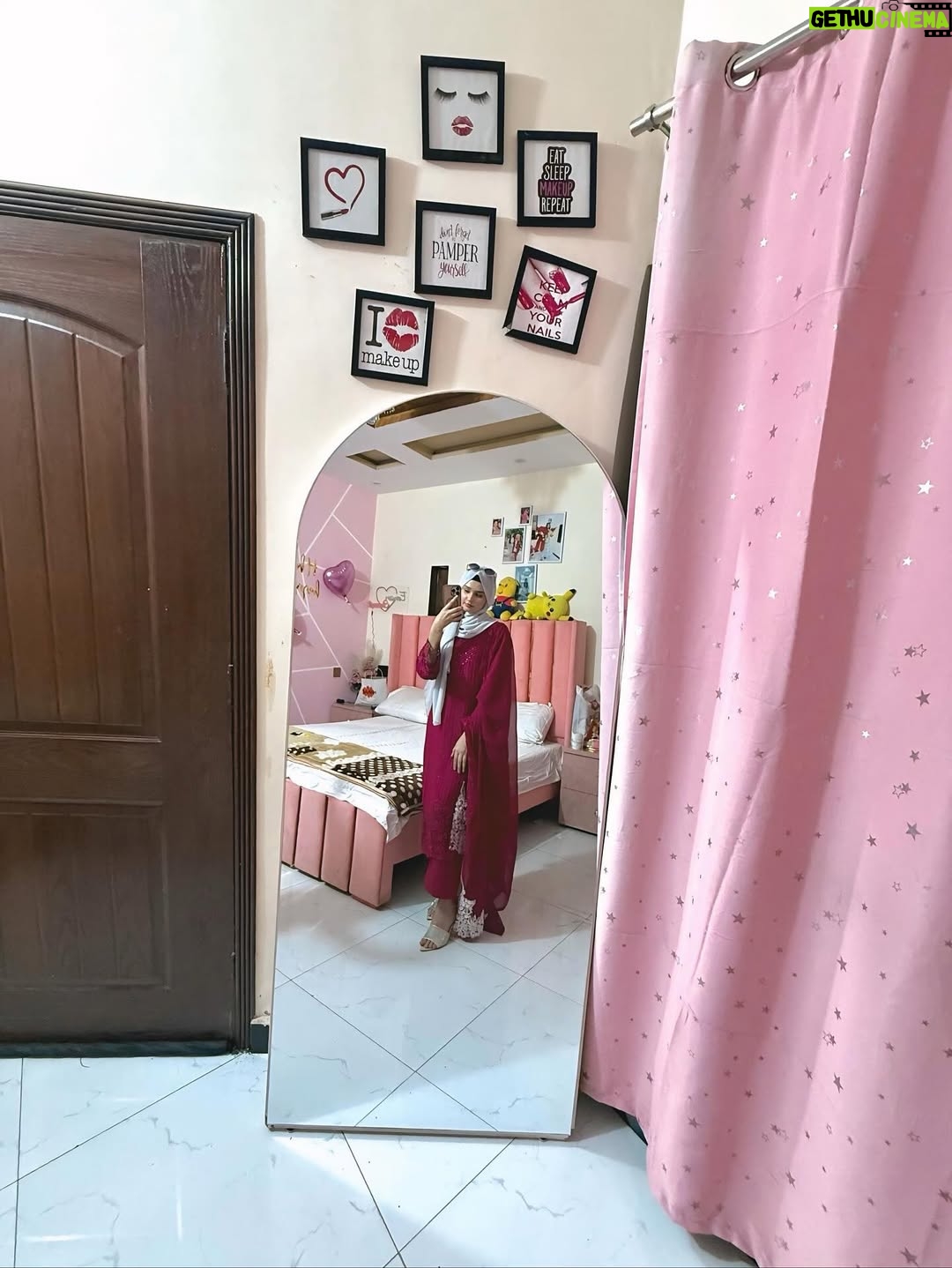 Eman Shehzadi - 15.6K Likes - 🫣♥️ 

.
.
.
#eman #emanshehzadi #insta #instapost #hijabigirl