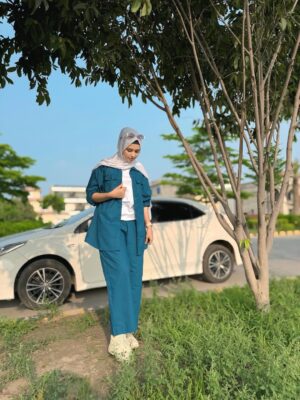 Eman Shehzadi Instagram - Grandi ✨ Alhamdulillah 😊🌸 

.
.
.
#eman #emanshehzadi #instainstapost #hijabigirl