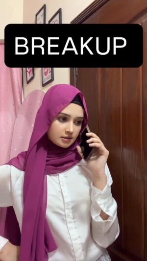 Eman Shehzadi Instagram - 🫠😭😅 

.
.
.
#eman #emanshehzadi #insta #instareel #hijabigirl