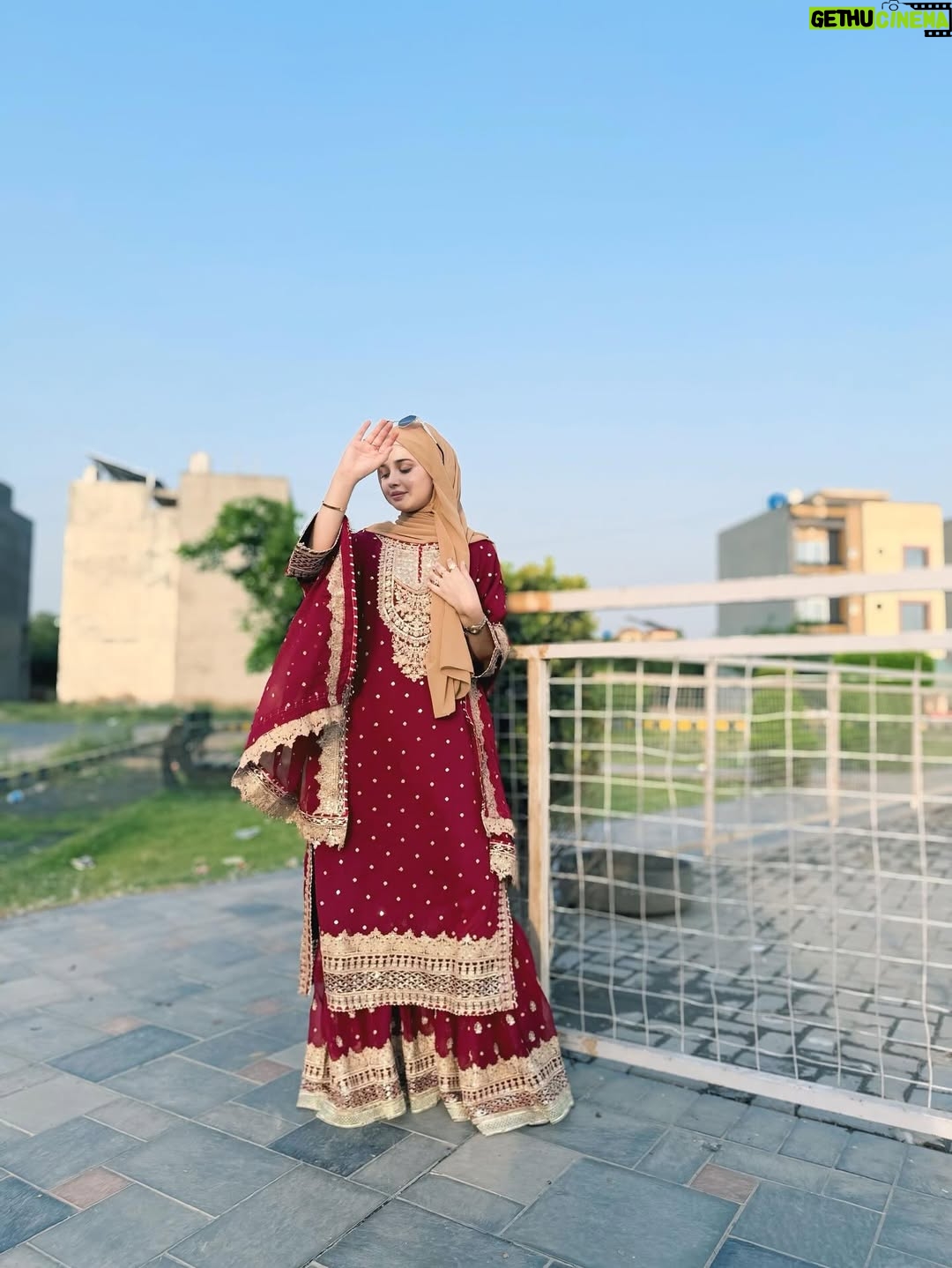 Eman Shehzadi - 9.8K Likes - Eid Mubarak ❤️😮‍💨 

.
.
.
#eman #emanahehzadi #insta #instareel #hijabigirl