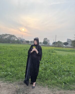 Eman Shehzadi Instagram - 🖤🦋 

.
.
.
#eman #emanshehzadi #insta #instapost #hijabigirl