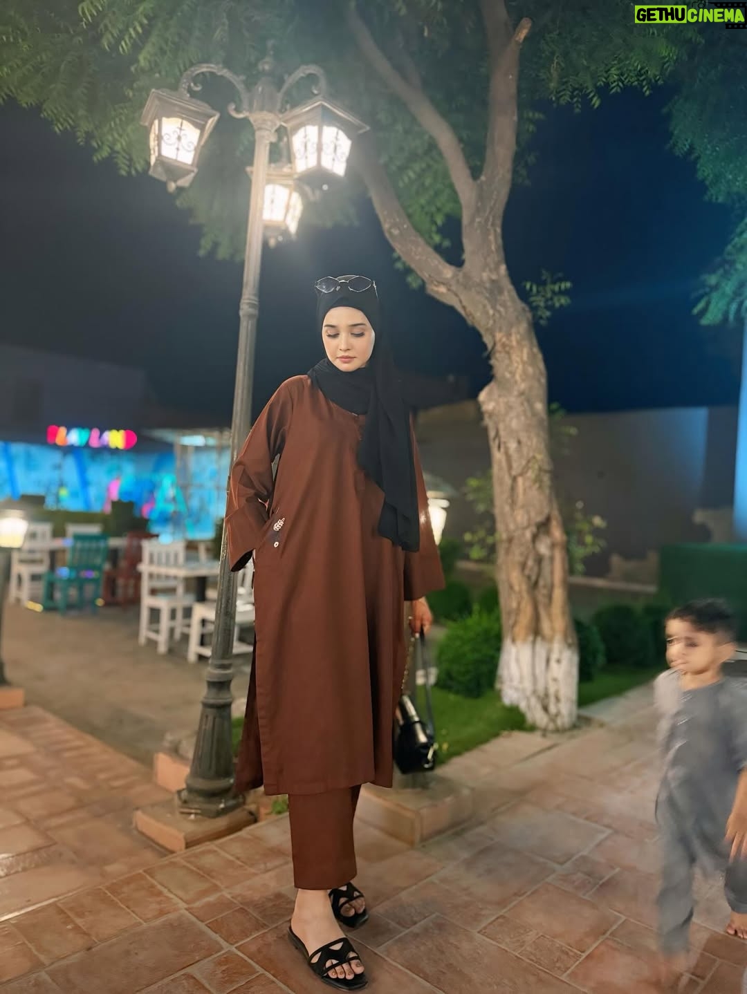 Eman Shehzadi - 10.7K Likes - Dress From @mahnoorsofficial 

.
.
.
#eman #emanshehzadi #insta #instapost #hijabigirl