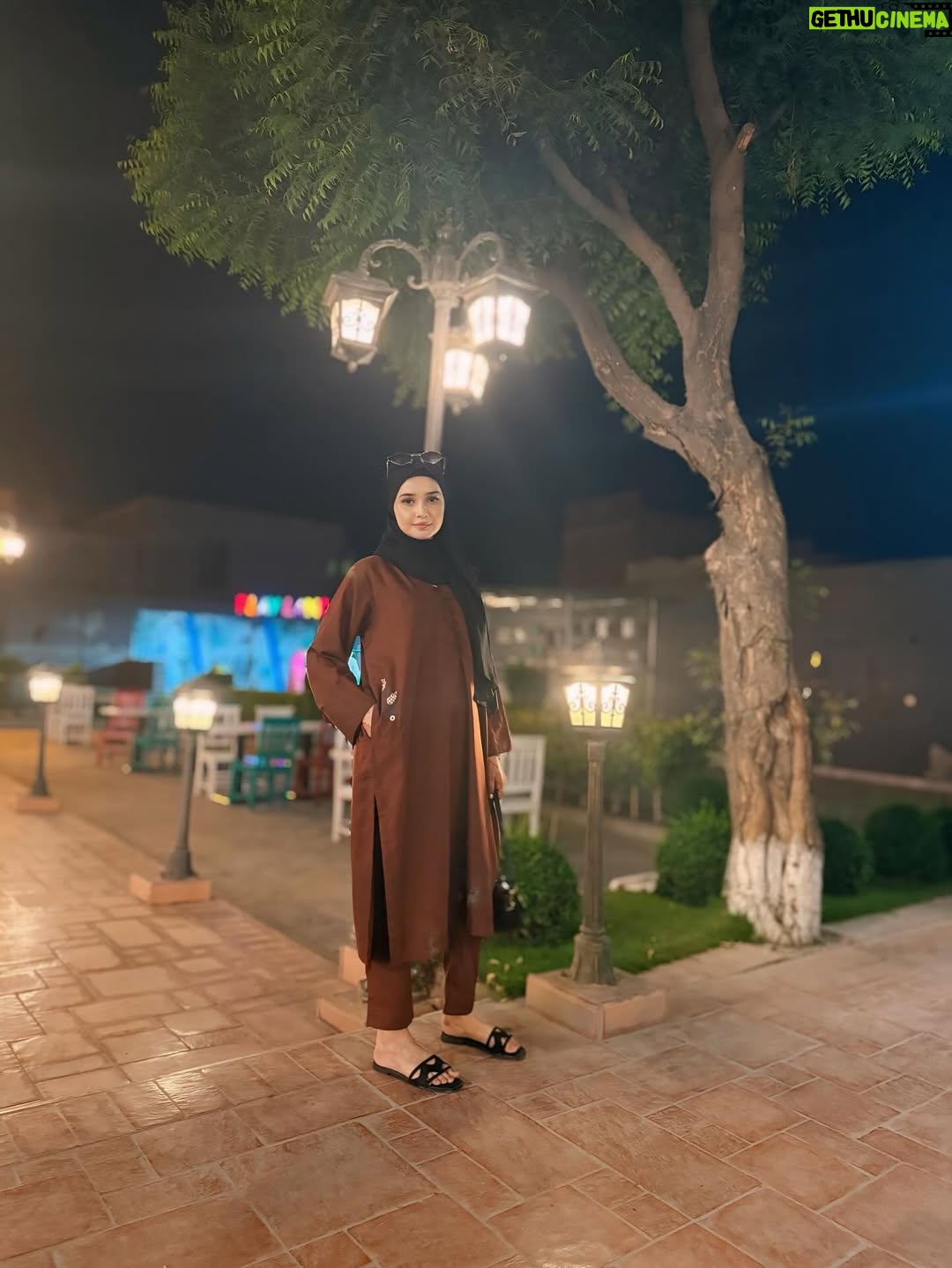 Eman Shehzadi - 10.7K Likes - Dress From @mahnoorsofficial 

.
.
.
#eman #emanshehzadi #insta #instapost #hijabigirl