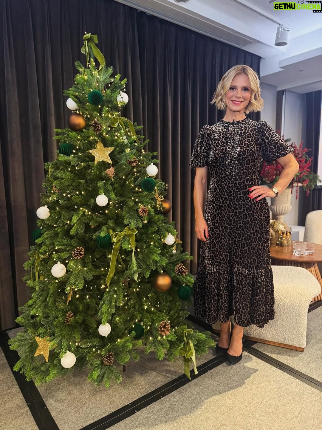 Emilia Fox - 10.6K Likes - Flew in from Rome on Saturday morning and went straight to the fabulous @womanandhome Christmas Live Event at County Hall with a room full of the most delightful people who’d kindly made it through the rain and into a world of Christmas sparkle! 🎄So much fun! Had the most lovely chat to @hannahfernando__editor and went home feeling very Christmassy indeed. It prompted me to start Christmas shopping yesterday and it’s still November! 🎄♥️

👗 @wyselondon 

💄 @alidoesmakeup